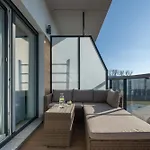 Apartamento Cozy With River View Spadochroniarzy With Parking & By Renters *