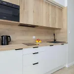Cozy With River View Spadochroniarzy With Parking & By Renters Apartamento *