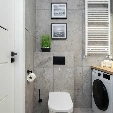 Cozy With River View Spadochroniarzy With Parking & By Renters * Dziwnów