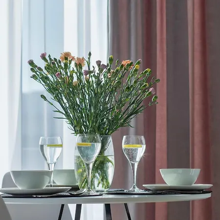 Cozy With River View Spadochroniarzy With Parking & By Renters דירה Dziwnów