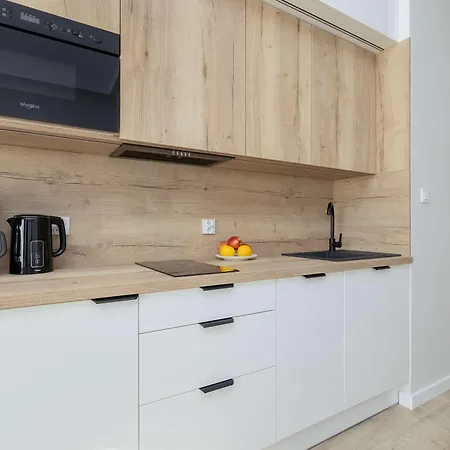 Cozy With River View Spadochroniarzy With Parking & By Renters Lejlighed *