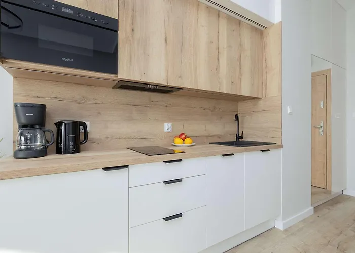 Cozy With River View Spadochroniarzy With Parking & By Renters Daire *